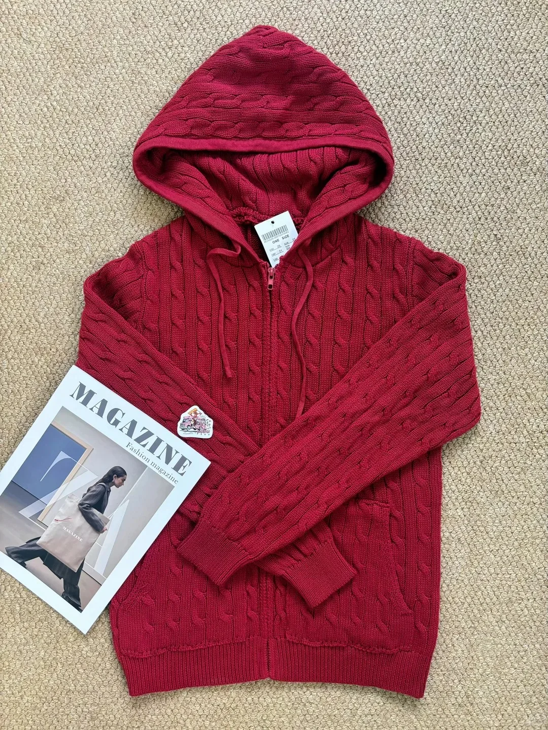 

OOTD красное пальто на молнии с капюшоном и цветочным принтом, женское осенне-зимнее вязаное кардиган с длинными рукавами и карманами, свитер, винтажный шикарный трикотаж