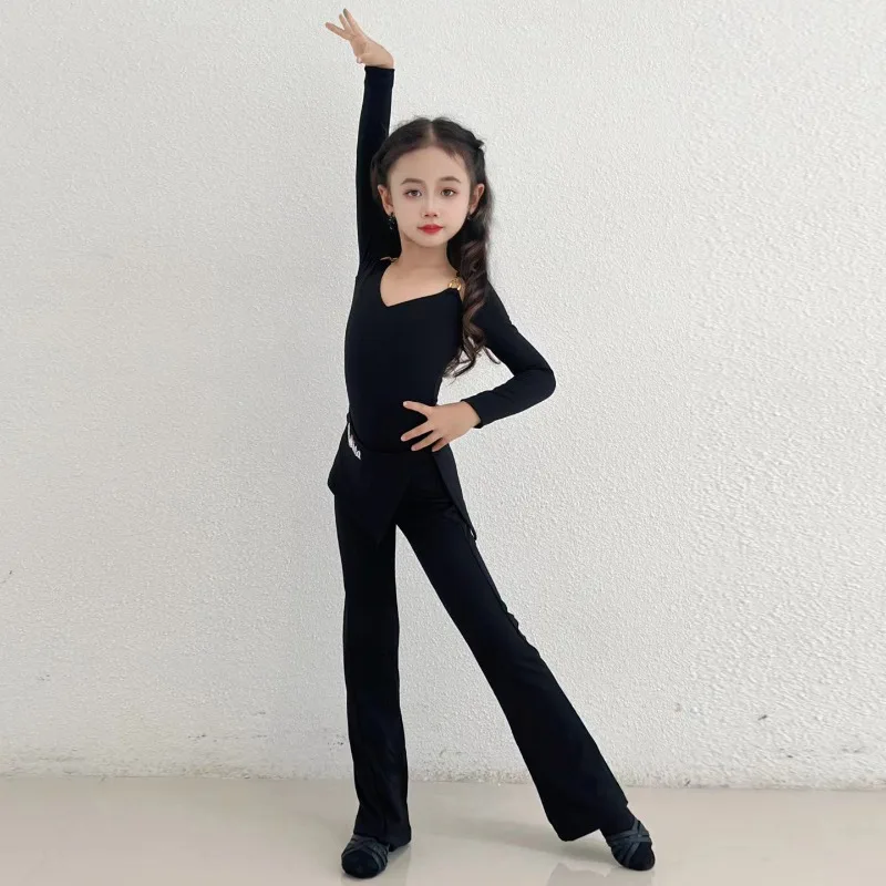 Latin Dance Outfit Set New Arrival Short Sleeve Top & Dance Pants Stylish Dancewear Training Practice Stage Performance Costume view 4