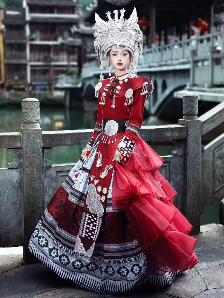 

New costume Red stand-up collar long-sleeved top three-dimensional long dress exotic performance