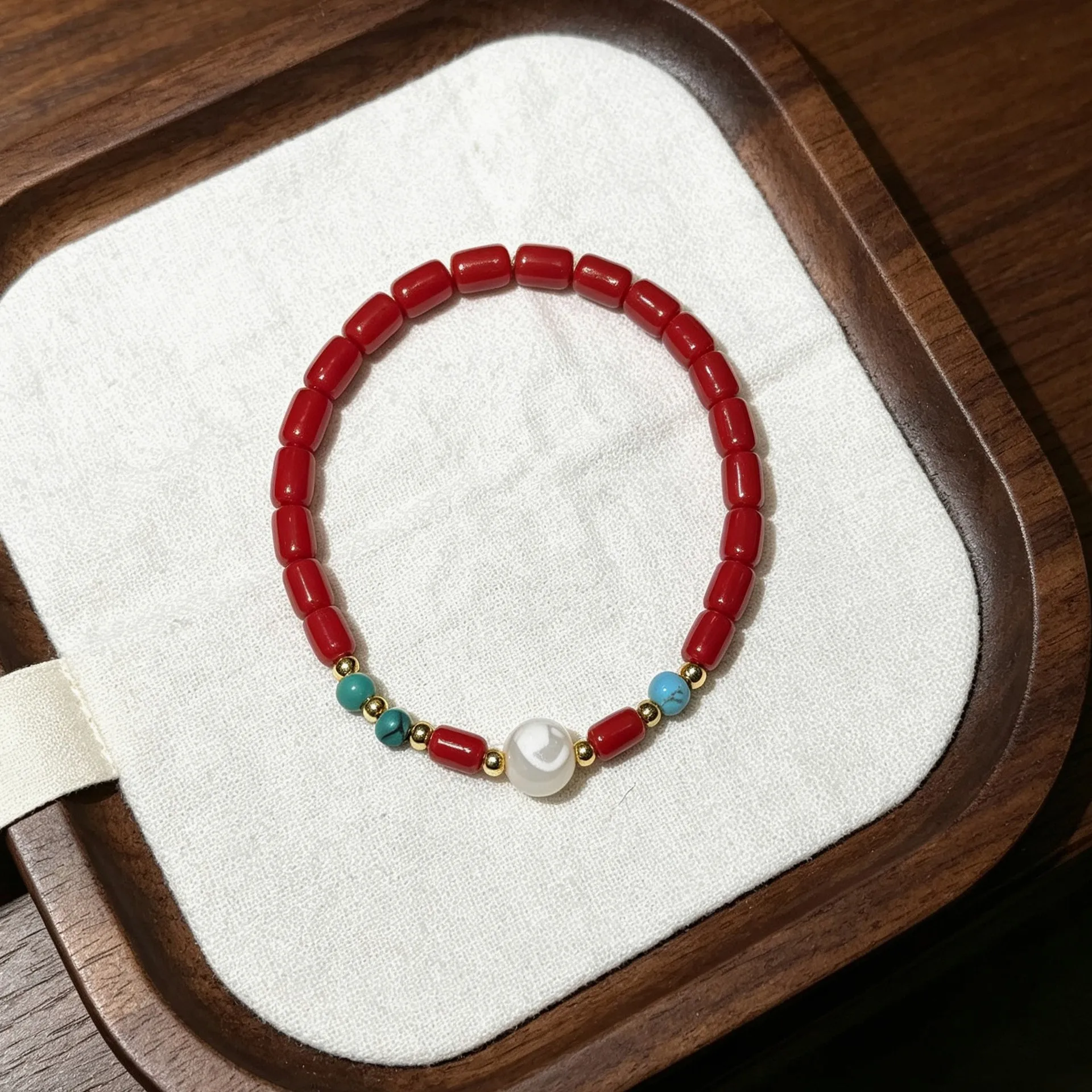 Red Agate Alxa Beaded Bracelet, Natural Stone Fashion Jewelry, Contrasting Color Elegant Gift for Women