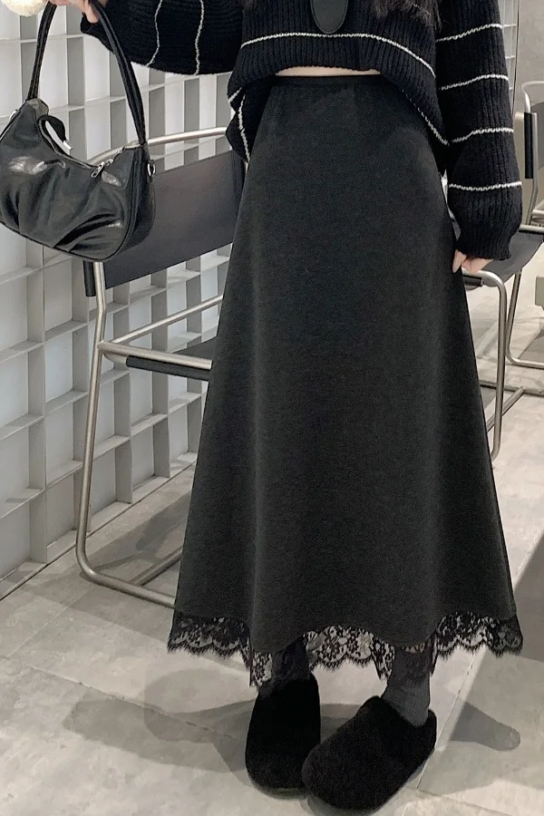 

New Design Lace-trimmed Woolen Midi Skirt, High-waisted for Autumn and Winter 2025, Slimming Long Skirt