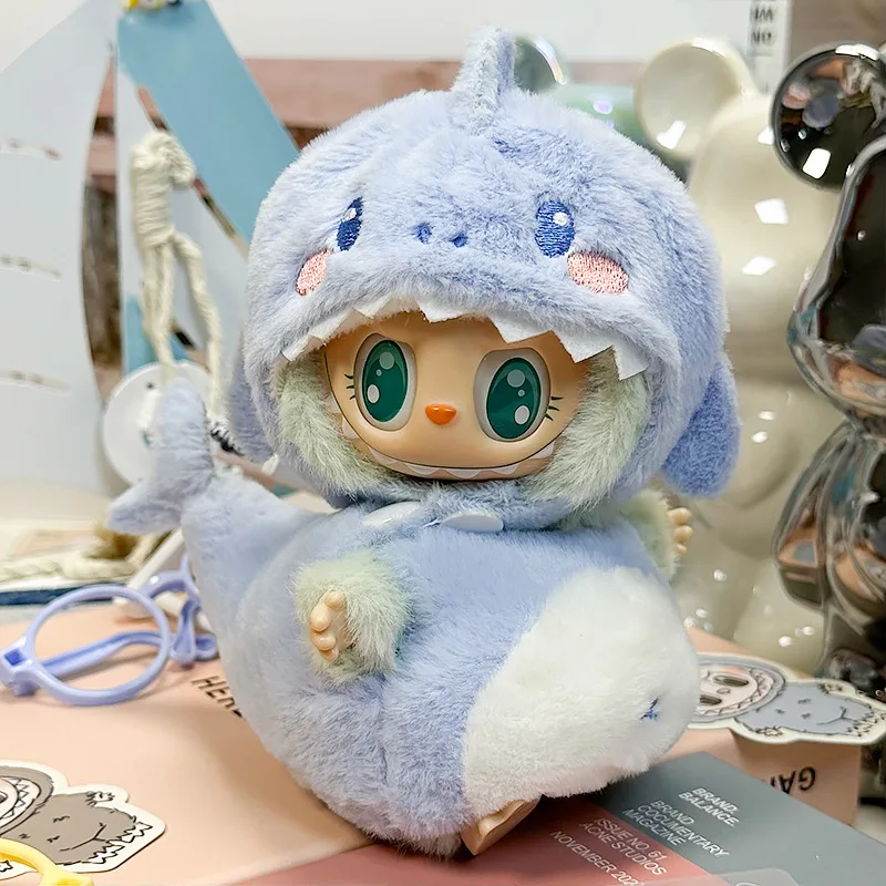 Leuke Roze Dinosaurus Outfit voor Labubu Pluche Kleding Korea Stijl Blue Shark Bee Macaron Mode Kleding voor Labbubu Accessoires