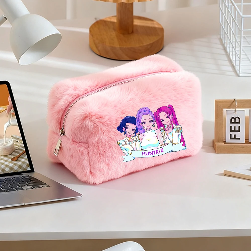 Demone Hunter Girl's Makeup Bag Plushd Soft Cute Anime Print Woman Y2K Kawaii Portable Kids Key Coin Toiletries in Cosmetic Case