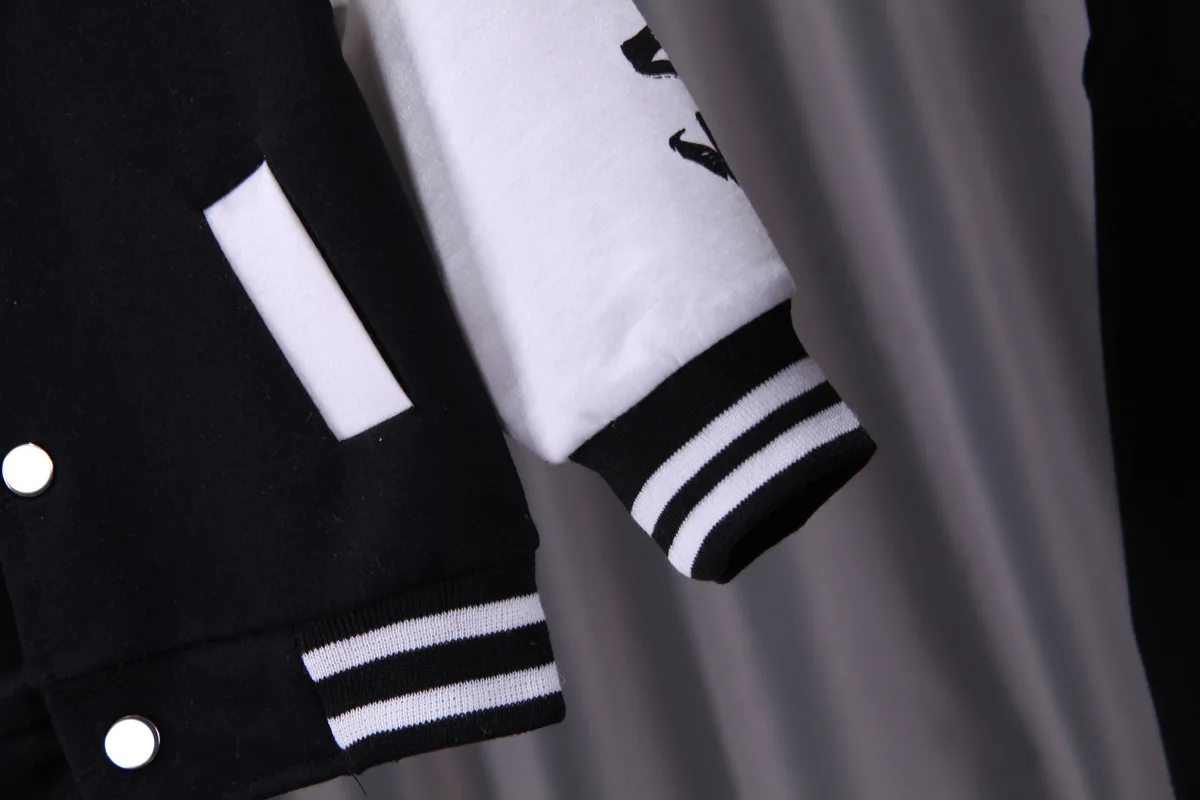 2026 Frühling Herbst Baby Jungen- und Mädchenanzug, stylischer Cartoon-Sport-Baseballanzug, zweiteiliger Anzug mit Strickjacke, 0-4 Jahre – Detail 10