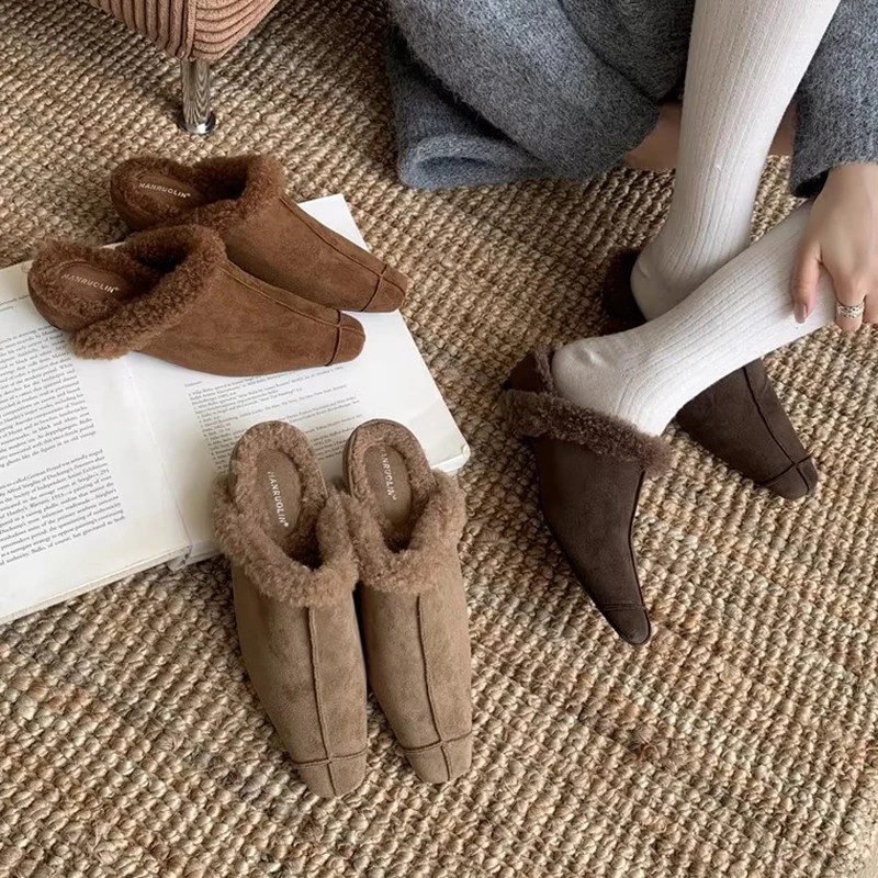 

SUOJIALUN 2025 Winter New Brand Women Slipper Fashion Round Toe Slip On Mules Shoes Med Wedge Heel Ladies Elegant Slides