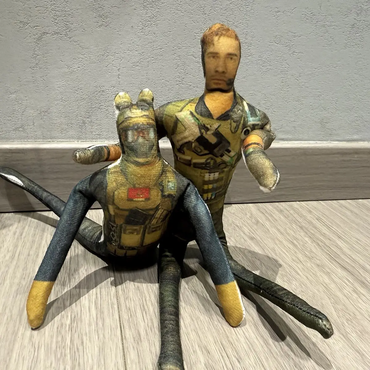 لعبة دلتا فورس هاككلو زويا بانشينكوفا تأثيري دمية مجردة الملتوية الشكل أفخم محشوة القطن الدمى غرفة الديكور