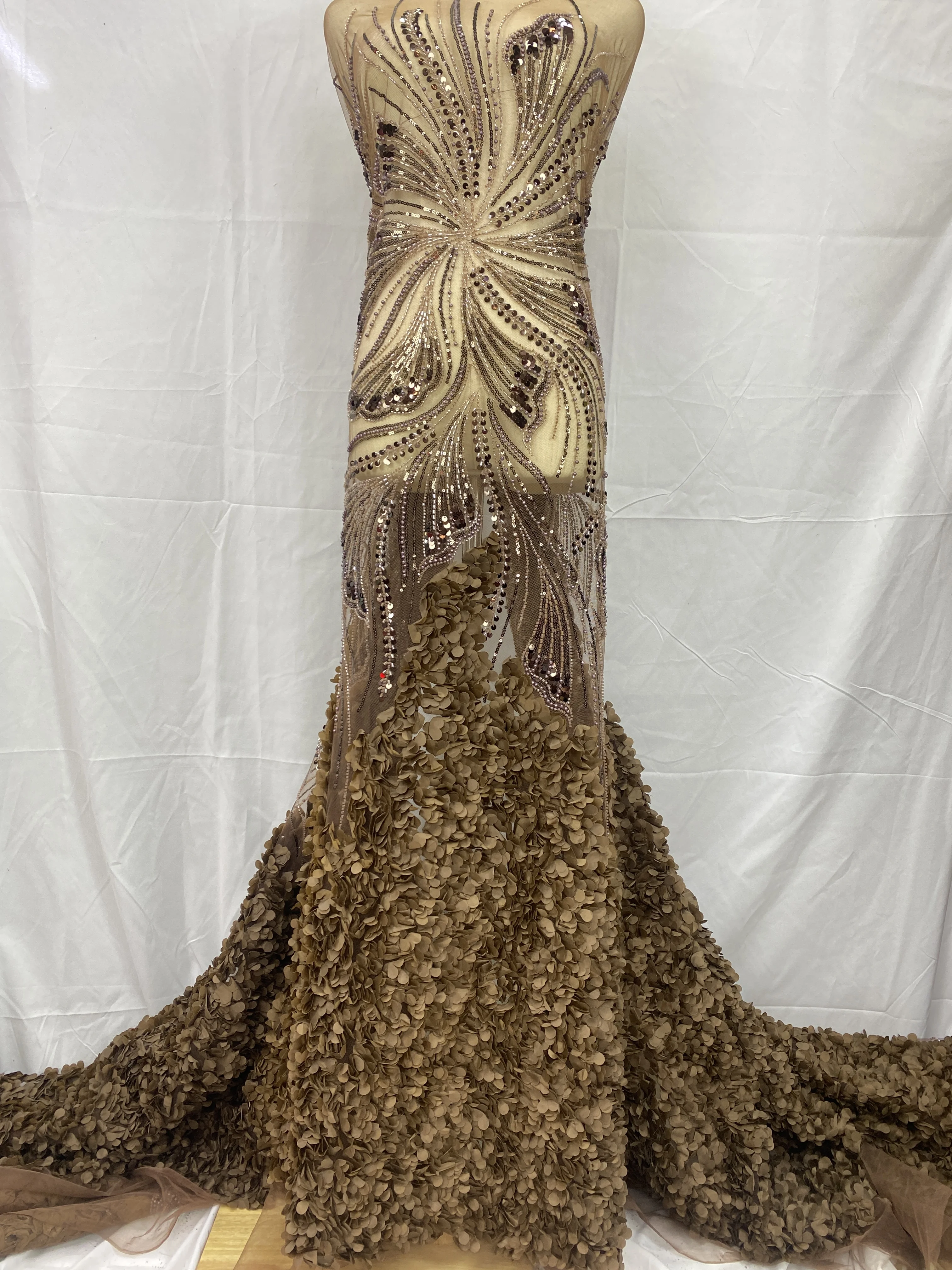 2025 고급 고품질 두바이 시퀀스 메쉬 아프리카 프랑스 소재 신부용 비즈 레이스 원단 웨딩 파티 드레스용