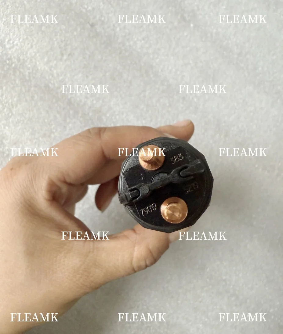 High Quality Diesel Common Rail Injector 0445120383 0445120329 for Yuchai series