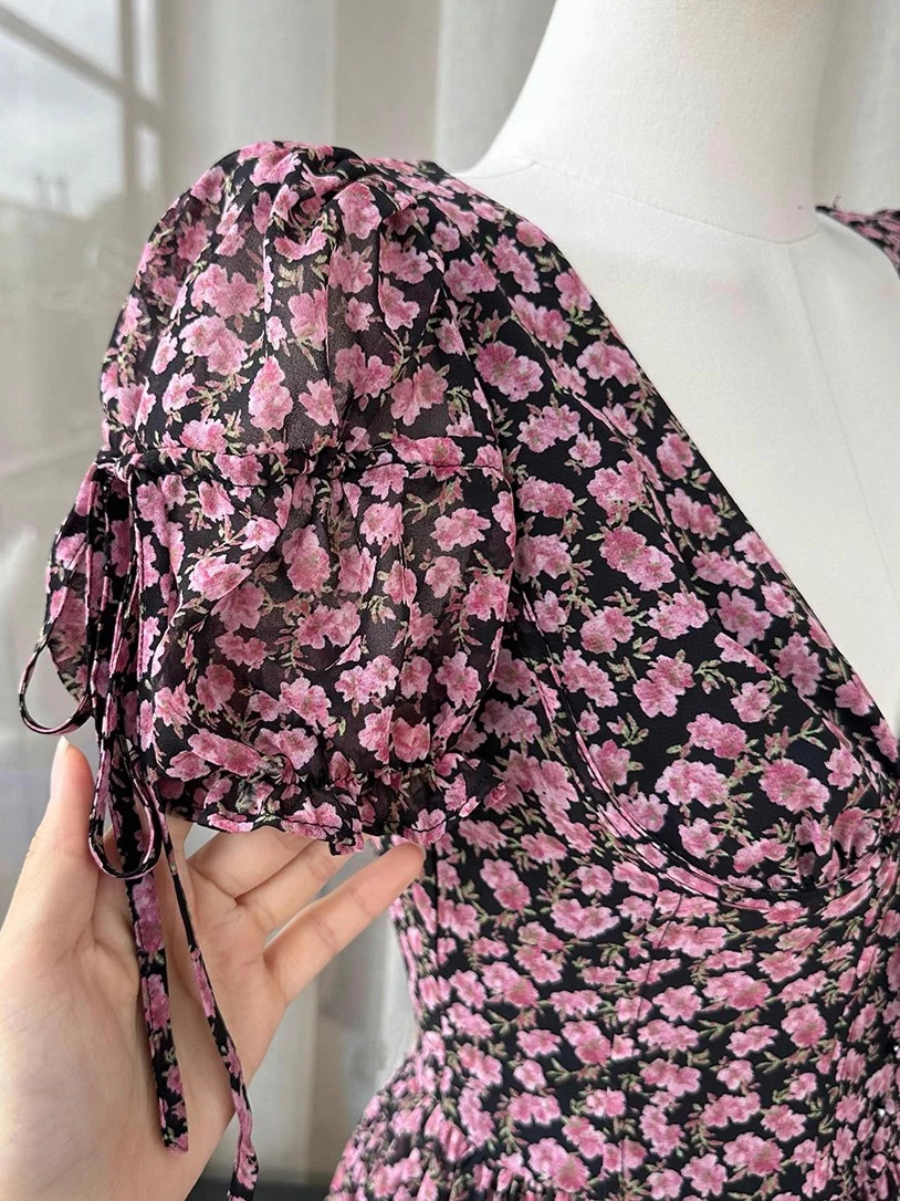 ReddaChic-vestido veraniego Floral con escote en V profundo para mujer, minivestido ceñido de manga corta abombada, corte en A, bonito y elegante, ropa de vacaciones de verano