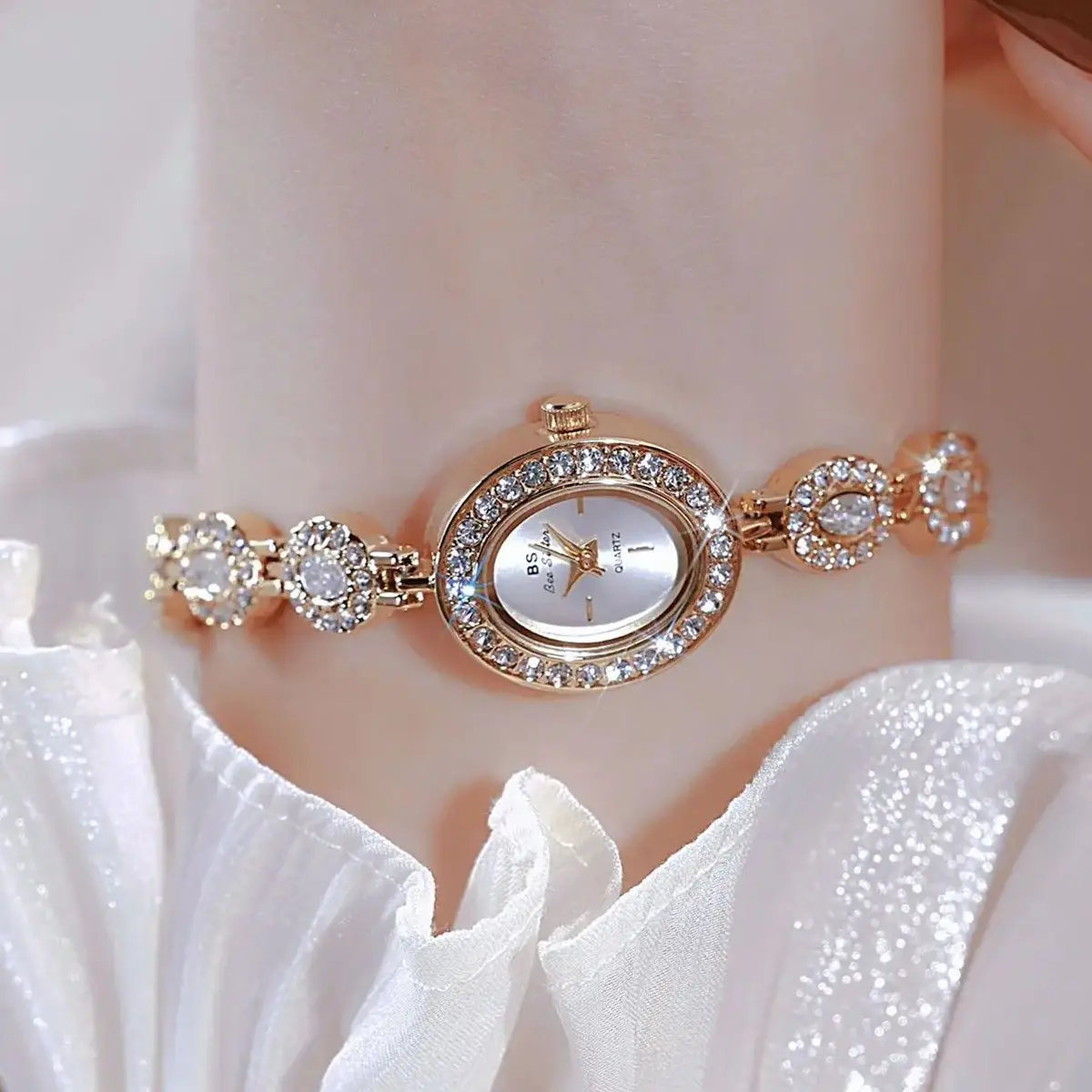 

2025 Лидер продаж, часы с ремешком из нержавеющей стали, женские роскошные подарочные кварцевые часы, студенческие модные часы с бриллиантами для женщин, Relogio