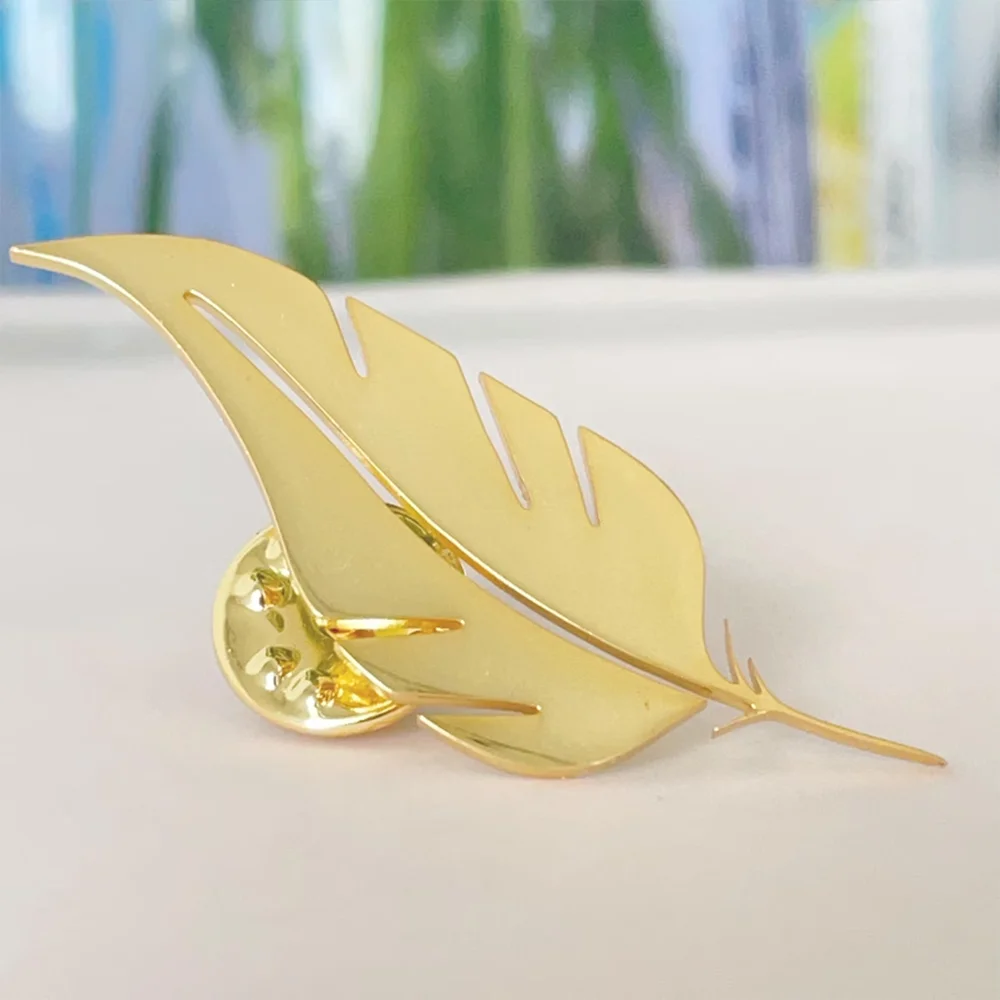 Customized Pattern Stainless Steel Brooch Company Logo Design And Production, Giving Him/Her A Special And Exquisite Gift