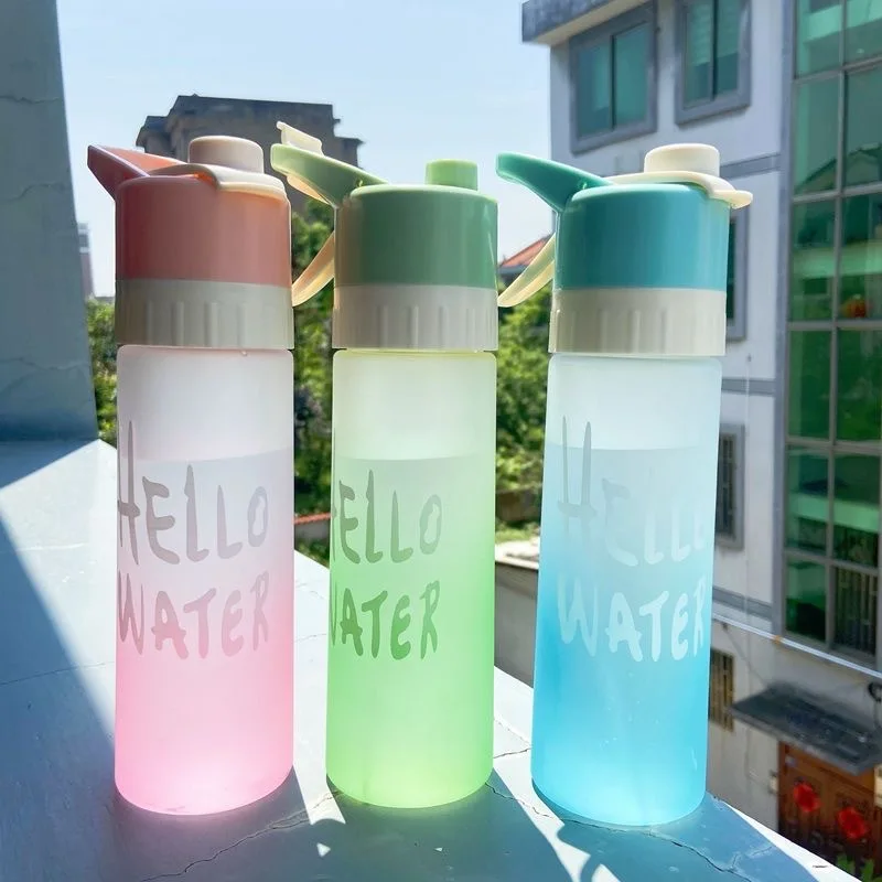 650ML BPA Free Mist Spray Water Bottle One Touch Leakproof for Outdoor Gym Hiking with Carabiner Sports Drink Bottle