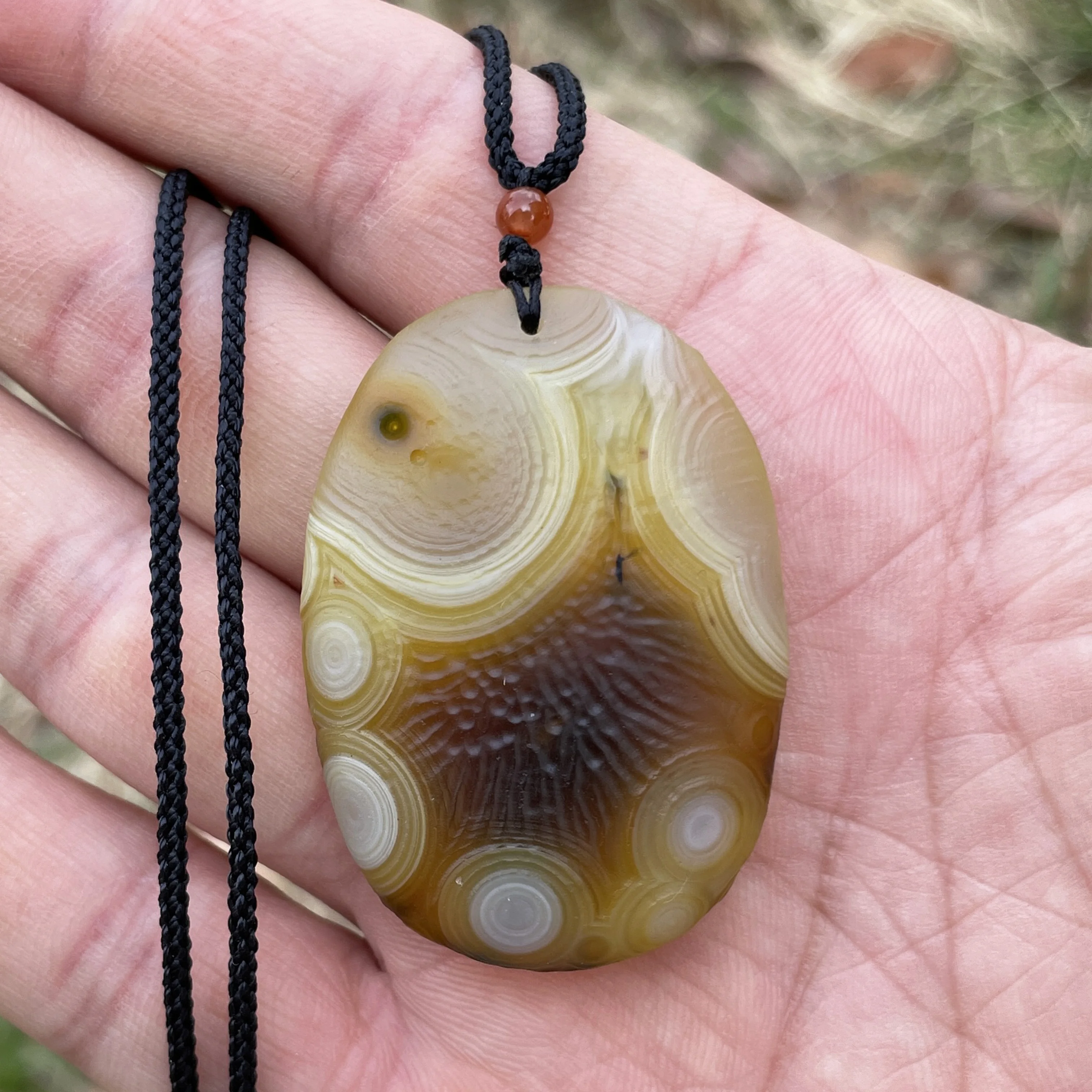 Natural Sardonyx Gobi Agate Pendant Alxa Unpolished Rock Energy Crystal Quartz Necklace Reiki Healing Stone Home Decor HK1-31