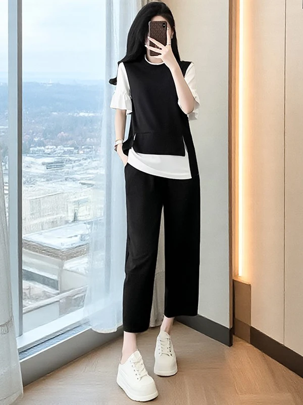 

Черный повседневный спортивный костюм для женщин, лето 2026: модный дизайн, топ с коротким рукавом, брюки 7/8, комплект из двух предметов, хлопок