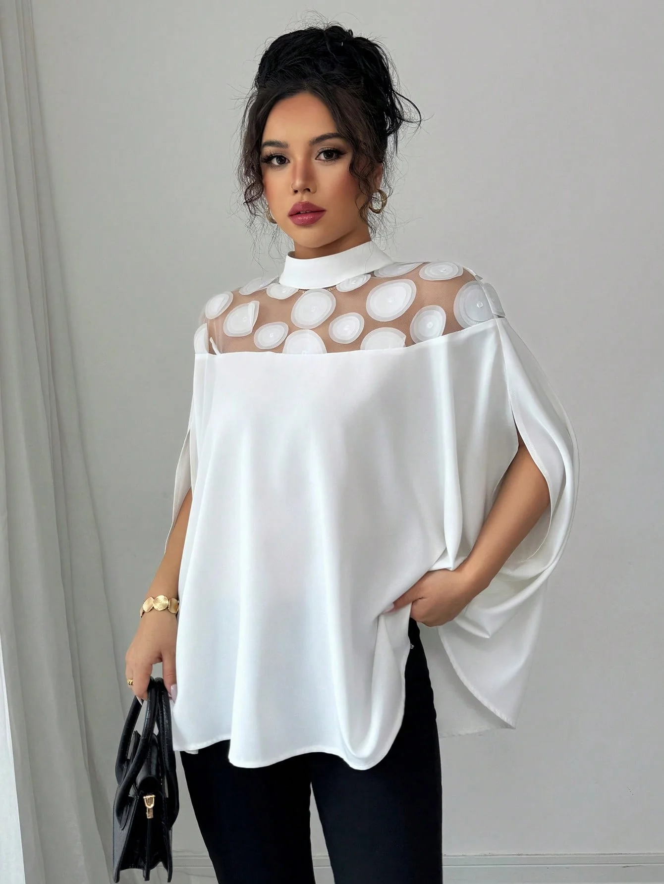 

Свободная сетчатая рубашка с открытыми плечами для женщин. Рубашка в европейском и американском стиле для летних поездок на работу.