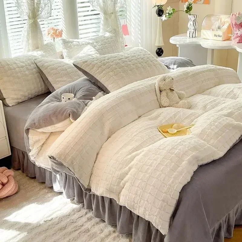 4pcs Small Grid Winter High-end Thicken Double-sided Velvet Bed Skirt  Milk Velvet Four Piece Set Warm Duvet Cover Bedroom Bed