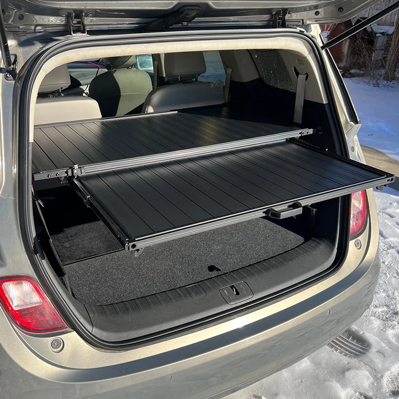 

Load-bearing baffle trunk rack