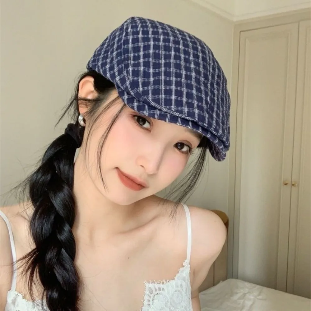 

Fashion Forward Cap Plaid Berets Y2k Thin Newsboy Caps Flat Korean Style Painter Hat Ladies