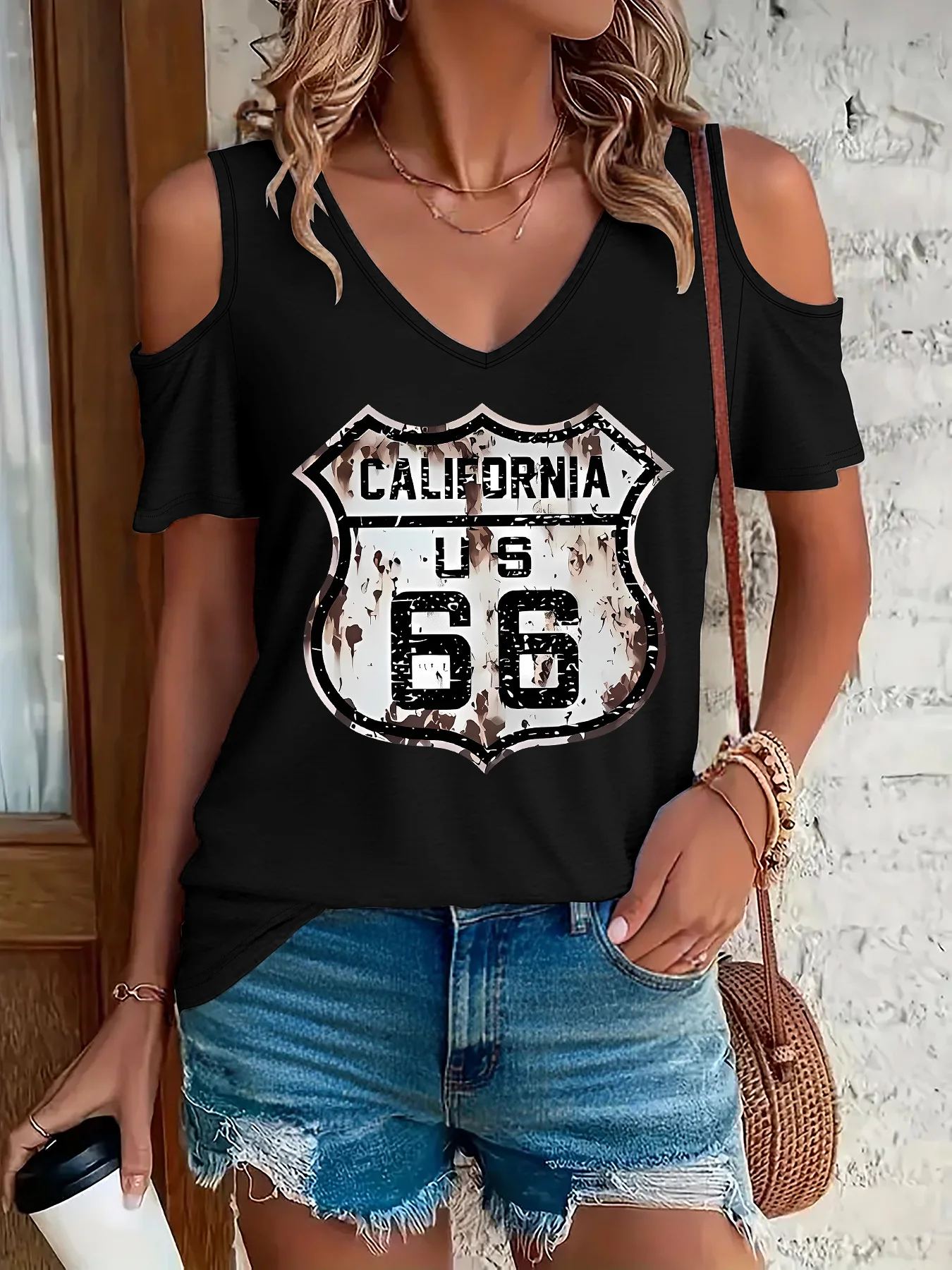 Summer Clothing Drop - Trendy California T-shirt Short Sleeve V