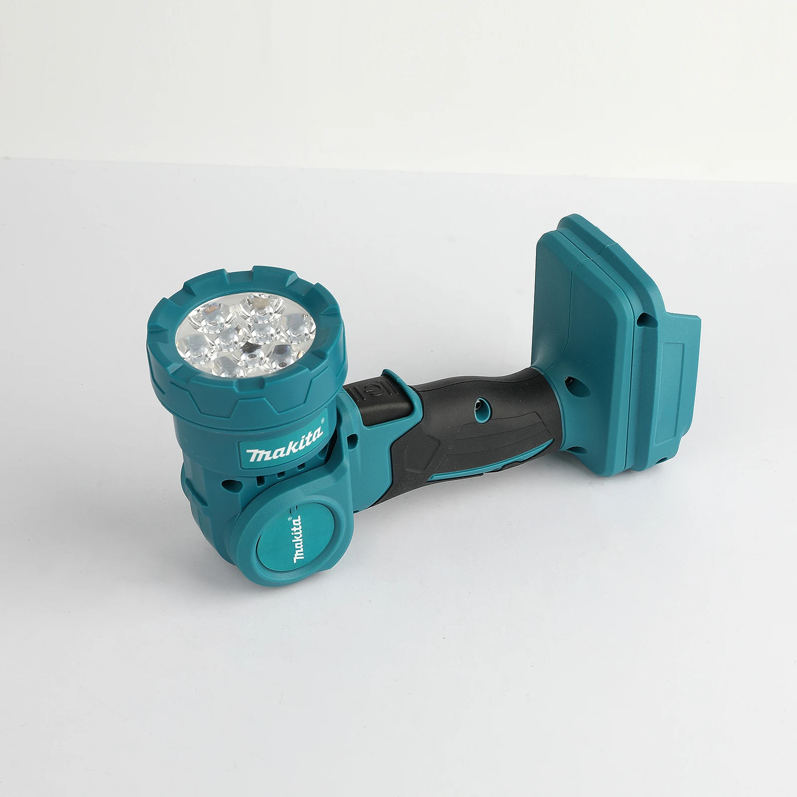 Makita Cordless ML815 LED Work Light 9 LED Beads Rotatable Flashlight For Makita 18V Battery Outdoor Workshop Lighting