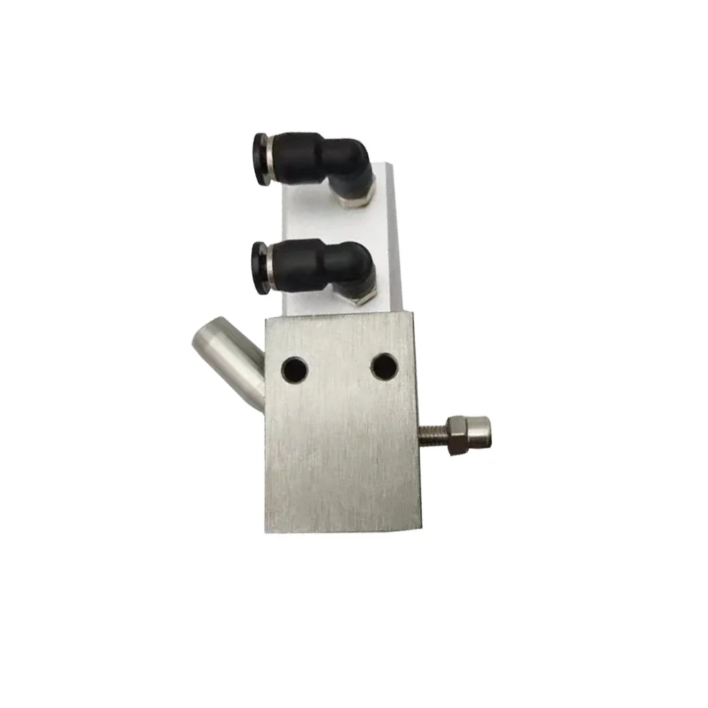 

Регулирующий клапан для гидроабразивной резки YongDa, артикул 70377, для подачи абразива и воздуха