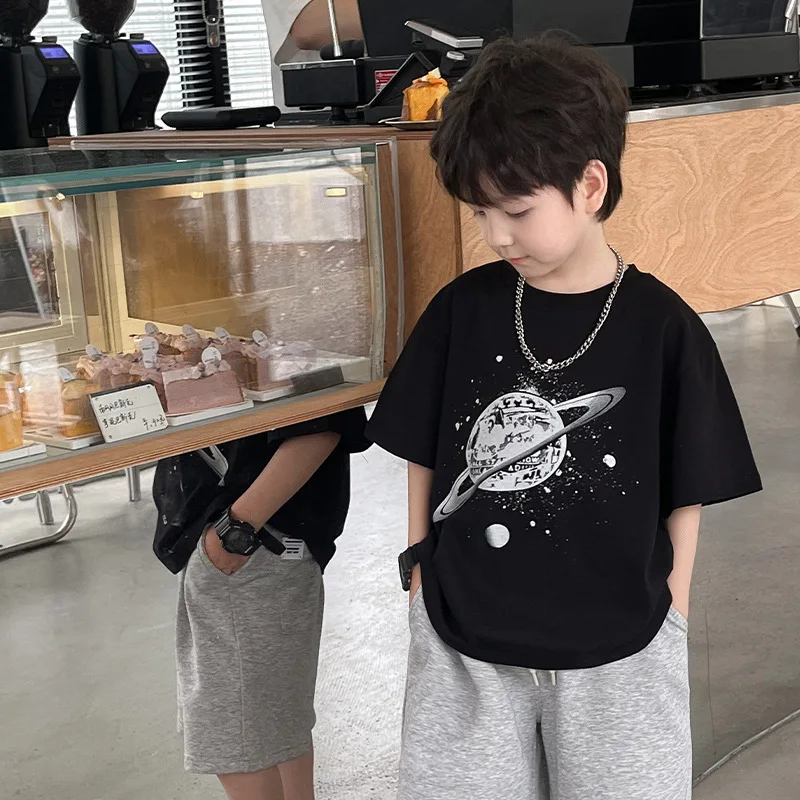 

Korean style Children's Planet printed T-shirts Boys cotton loose short sleeve Tees