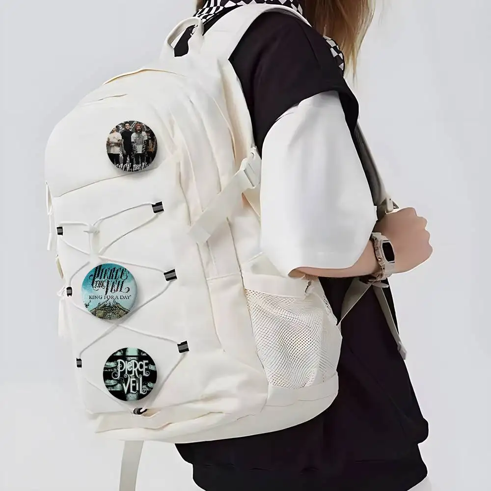 البوب روك باند P-Pierce الخامس الحجاب شارات مستديرة رائعة شارة دبابيس الإبداعية للملابس قبعة ظهره هدية اكسسوارات #3