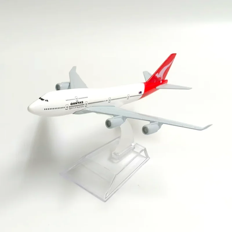 

Литой под давлением масштаб 1:400 Boeing 747 B747 модель самолета из сплава, статическая коллекция, украшенные праздничные подарки, игрушки, сувенирный подарок