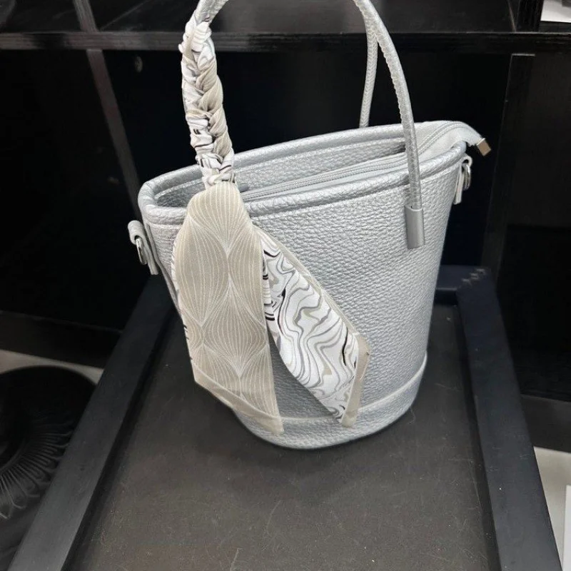 

Роскошная брендовая женская сумка-мессенджер, элегантный кожаный дизайн через плечо, популярная классическая женская сумка от известного дизайнера