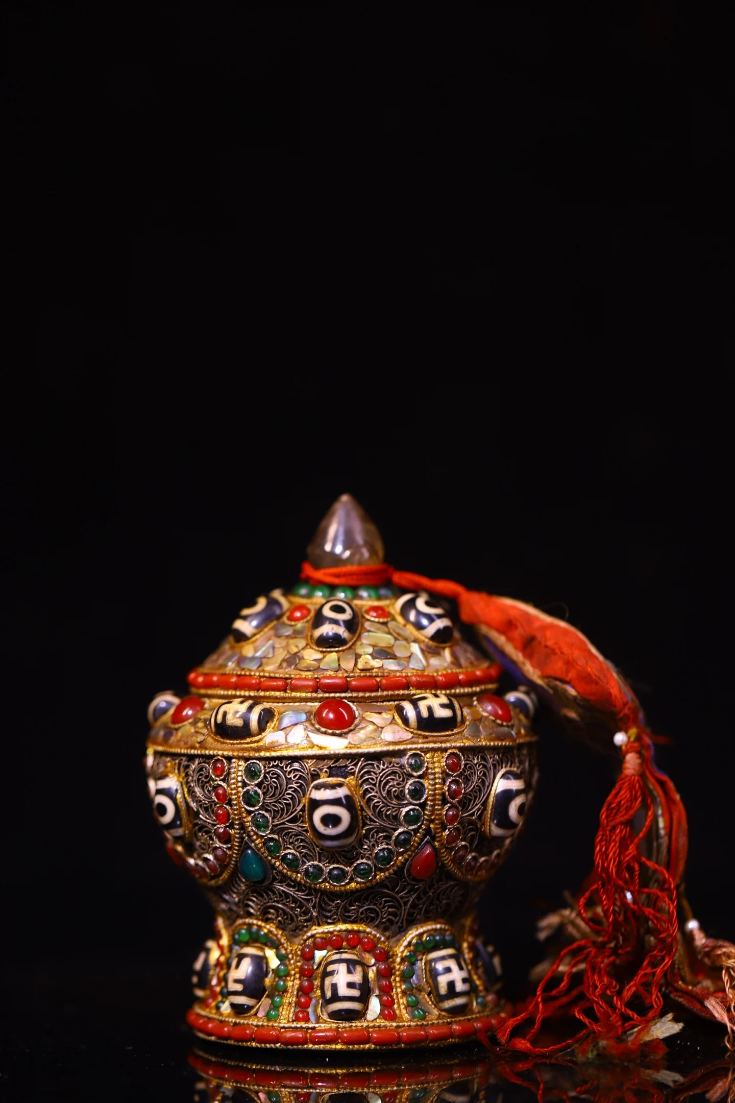 Tibetan Silver Gilded Filigree Mosaic Gem gZi Beads Shell Buddha jar Treasure jar  Relic jar Amulet Town house