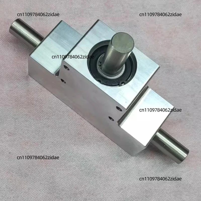 For Small 90-degree Commutator Angle Device with A Speed Ratio of 1:1. Single/double Output Shaft Diameters of 15 Millimeters.