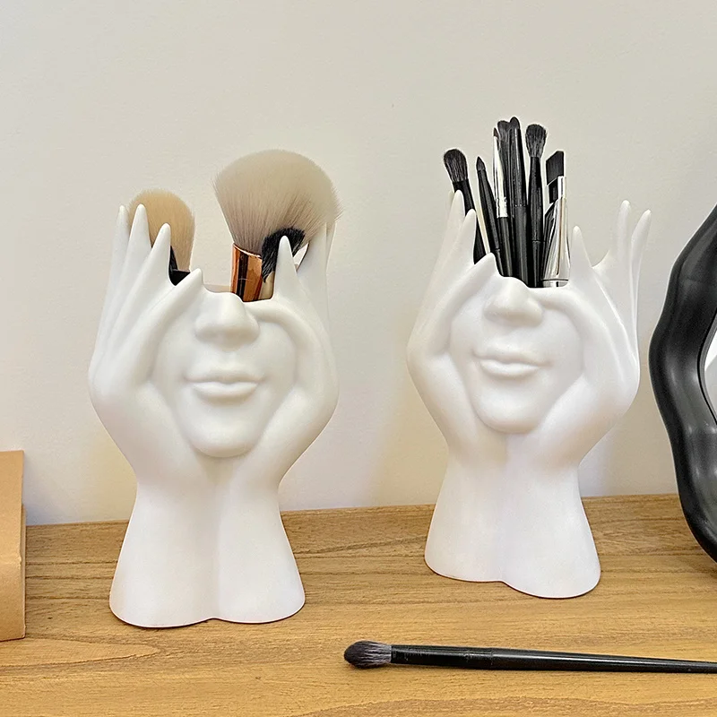 

Ins Nordic Holding-The-Face Pen Holder Desktop Makeup Brush Storage Simpe Abstract Art White Pen Holder Girls' Birthday Gifts
