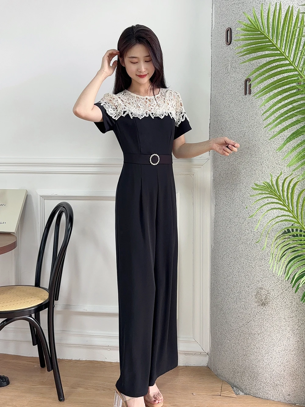 

Elegant Lace Splice One-Piece Pants High Waist Wide Leg Pants Slimming Black Commute Style Women's Summer Fashionable Ensemble
