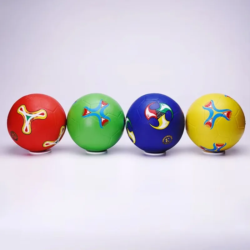 ลูกฟุตบอลยางสำหรับฝึกซ้อม/แข่งขัน คุณภาพสูง ออกแบบมืออาชีพ ผลิตตามสั่ง