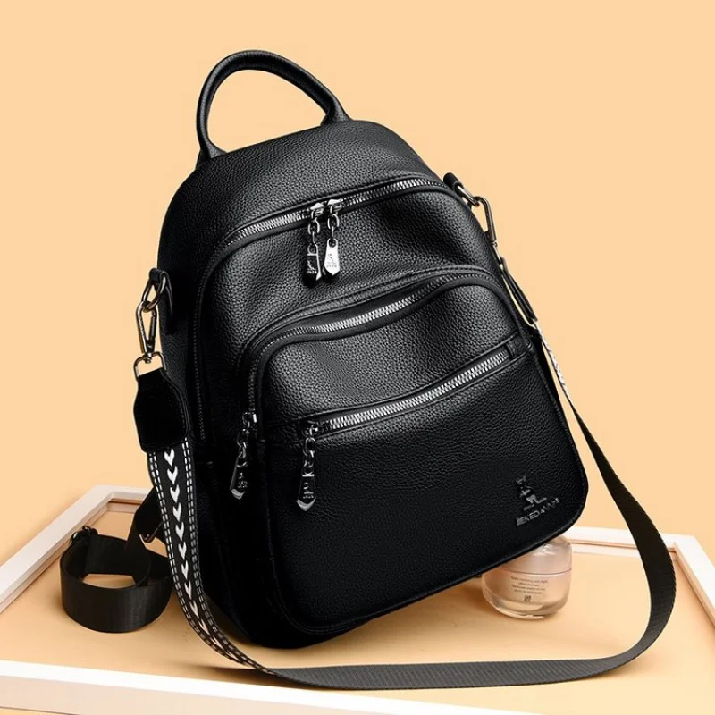 

Luxury Women's Shoulder Bag Crafted From Premium Leather Boasting Lightweight Soft High-End Paris Sleek Vintage Daily Look​