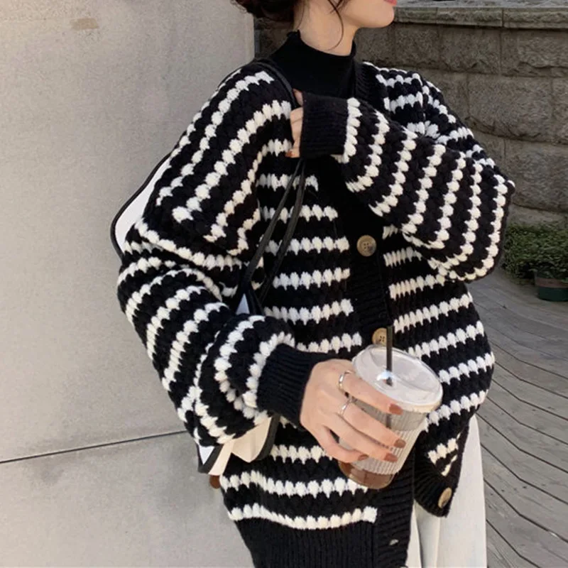 Women V Neck Chunky Knit Black White Striped Cardigan Single Breasted Oversized Loose Sweater