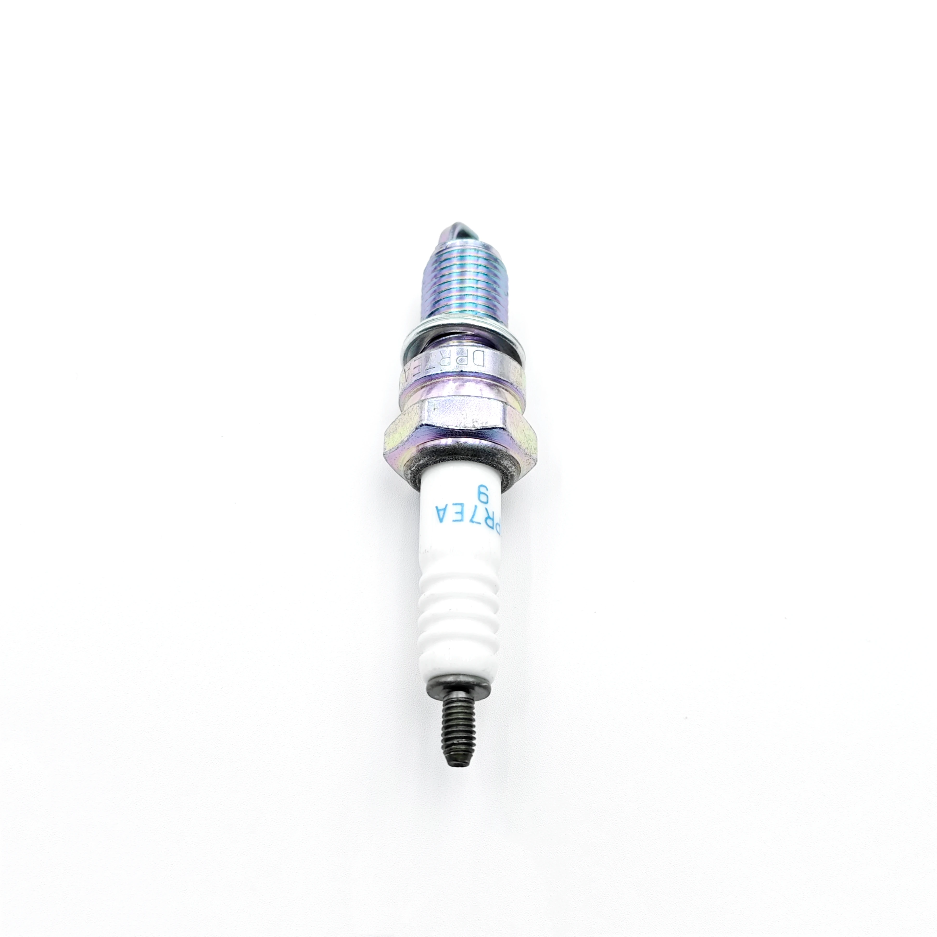 Spark Plug DPR7EA for CFmoto 152MI 172MM 1P52MI 1P58MJ CF188 CF196 500 X5 U5 Z5 600 625 X6 U6 Z6 0110-022400 172MM-022400