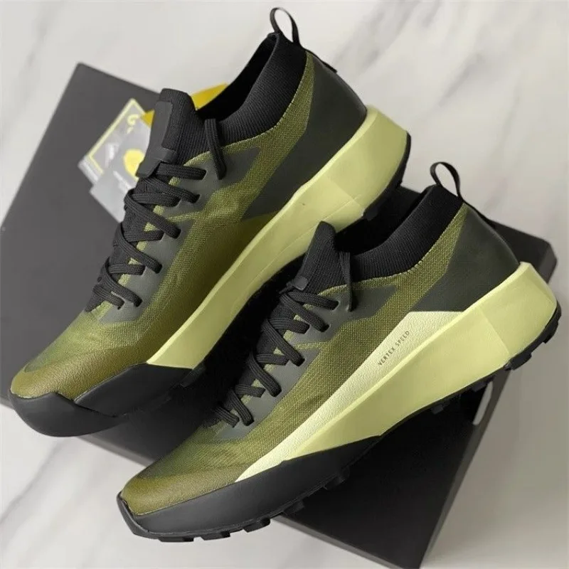 

Luxury Brand Golf Shoes for Unisex Top Quality Gym Sneakers Men Women Mesh Breathable Sport Shoe Couples Golf Training