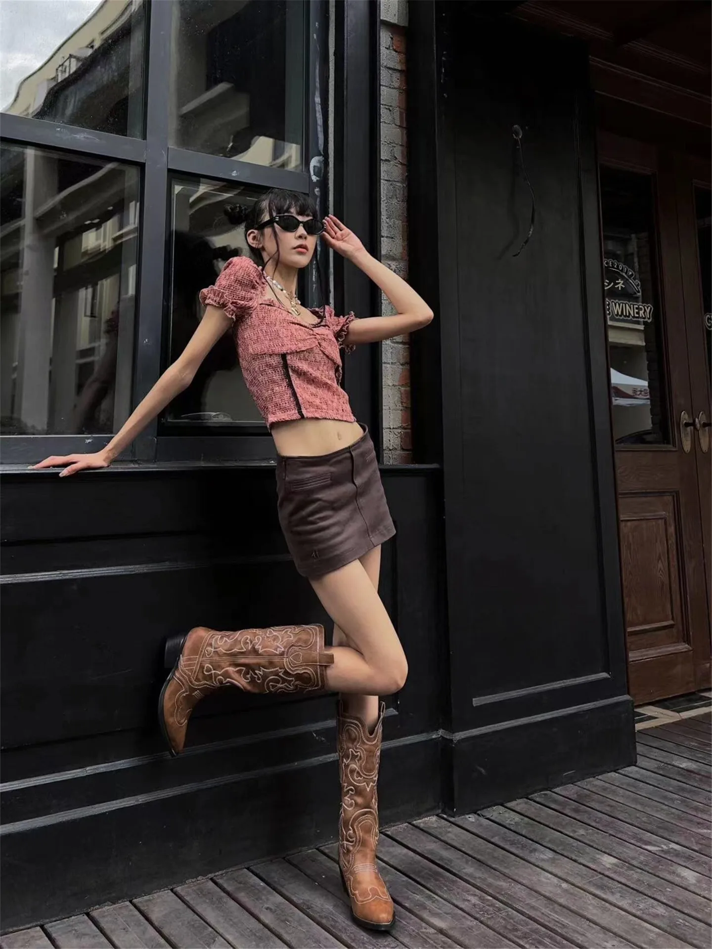 botines-retro-bordados-estilo-vaquero-del-oeste-para-mujer-moda-primavera-verano-botas-cortas-de-tacon-grueso-con-punta-puntiaguda