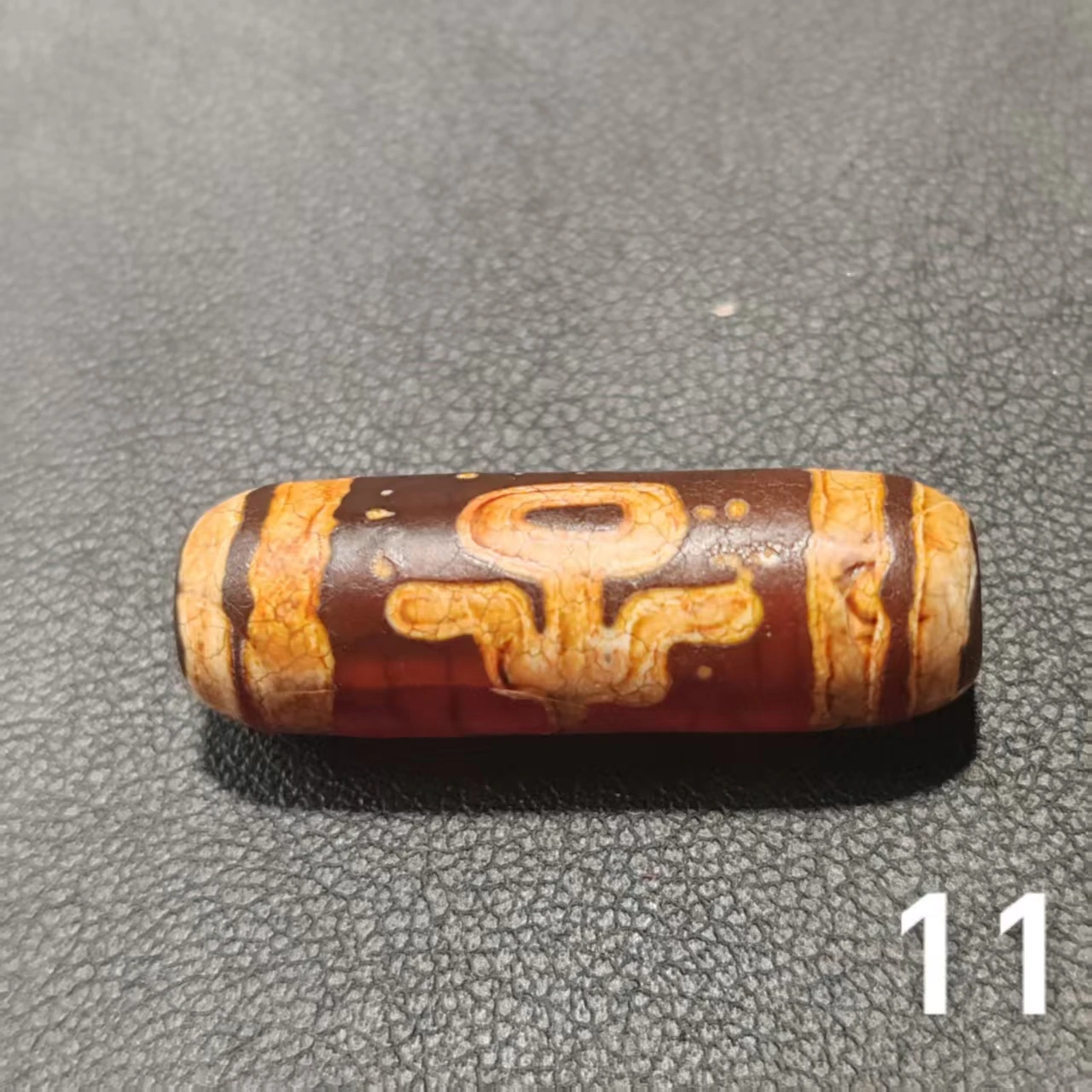 1pcs/lot Natural multi-pattern old agate dzi Weathering lines red Raw ore old material Bracelets necklaces accessories Ethnic
