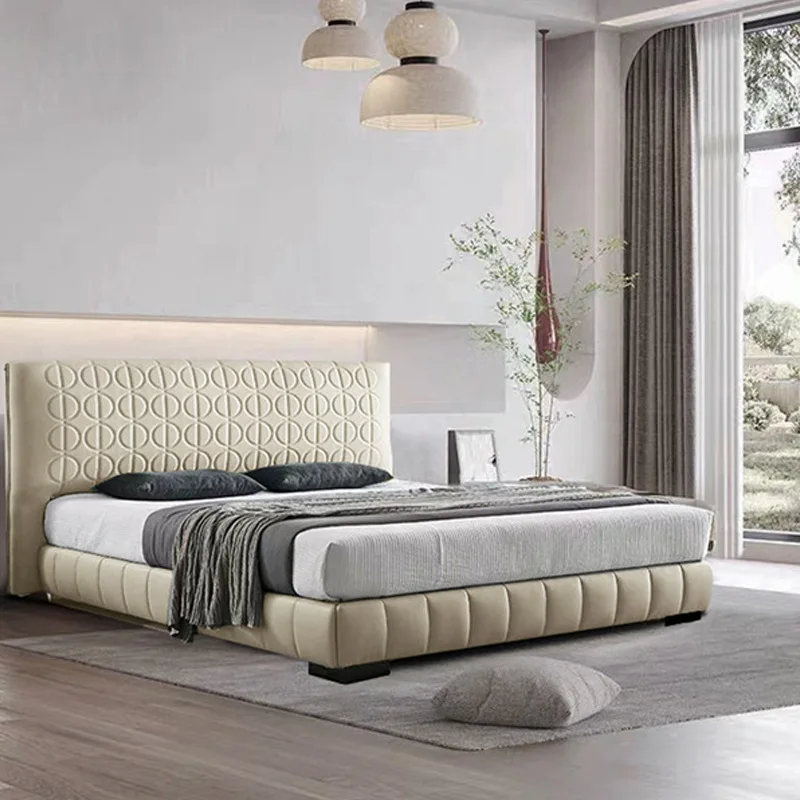 Light luxury leather bed Modern simple double bed Miloti Curtis copper coin bed Master bedroom 2.2