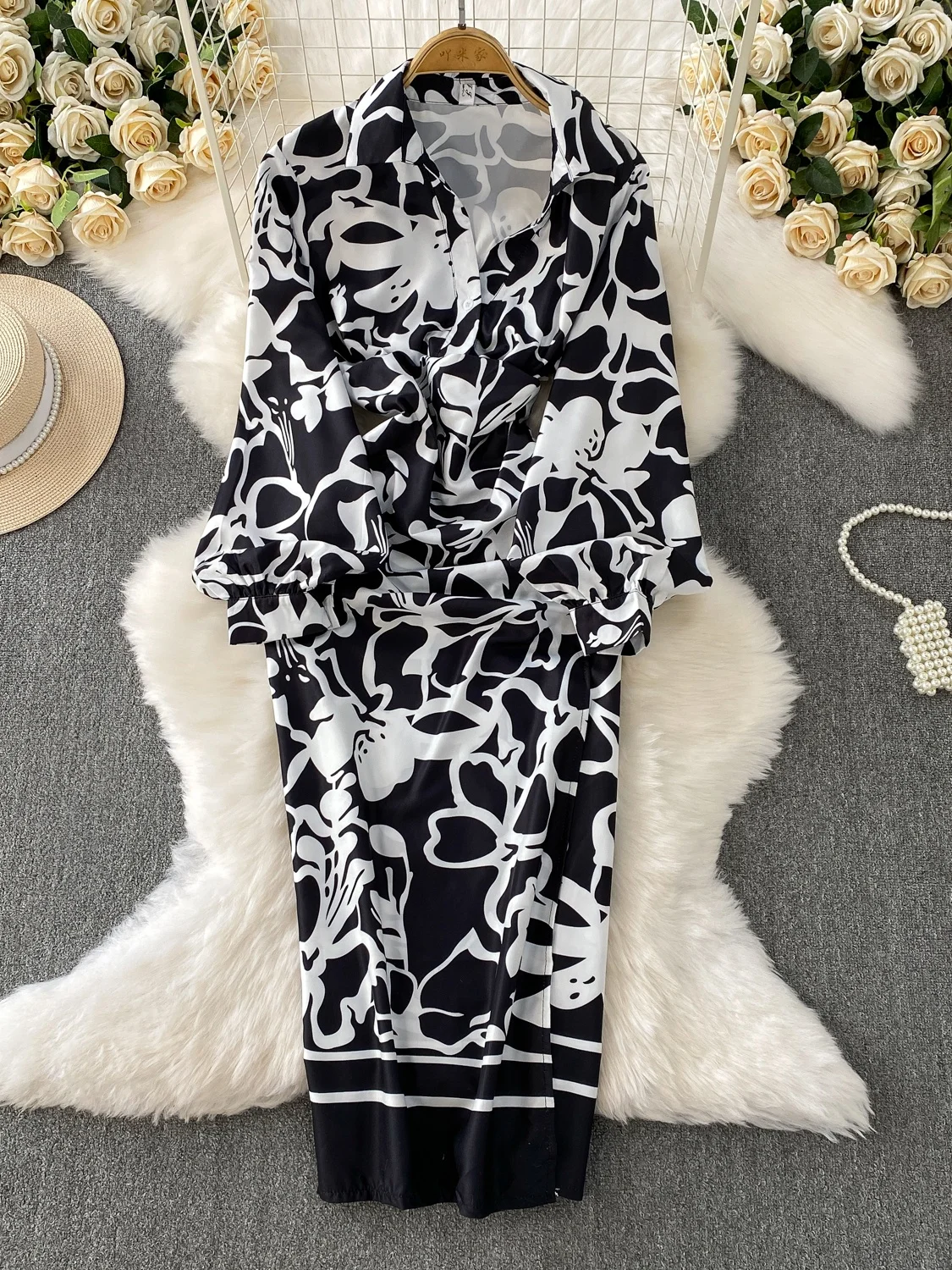 Sukienka damska letnia, wyszczuplająca, z wysokim stanem, w kształcie litery A, midi, z rozcięciem, z kwiatowym wzorem, dekolt w serek, długi rękaw, styl koreański.