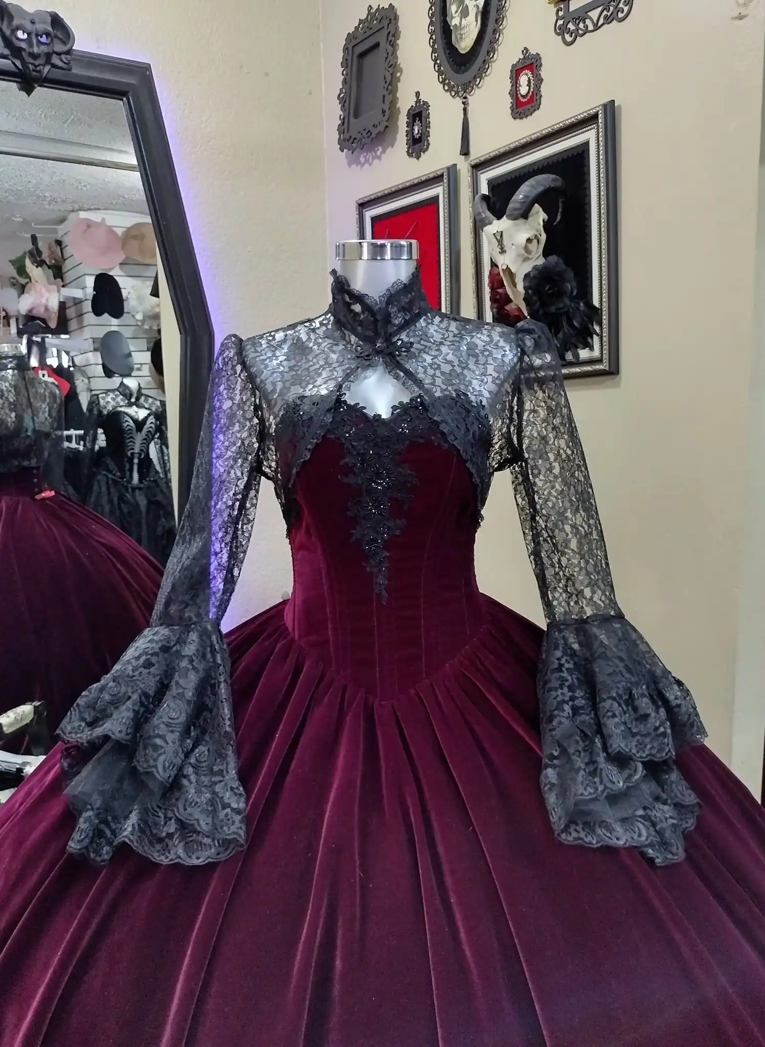 Vestido de casamento vintage com babados, mangas compridas, gola alta, vestidos de noiva góticos, preto e bordô, jaqueta destacável