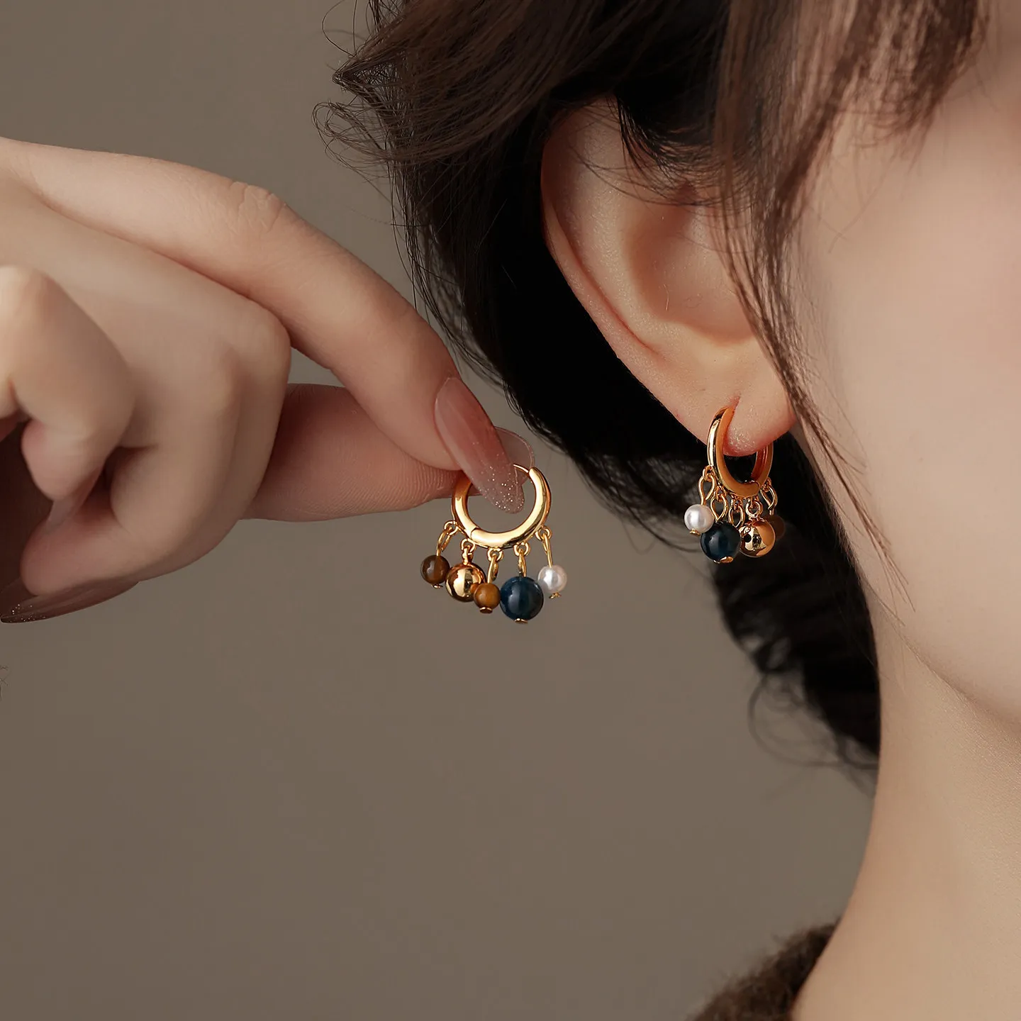 Vintage Tiger Eye Blue Pearl Beads Tassel Hoop Earrings for Women Exquisite Fashion Metal Geometric Ear Buckles Party Jewelry