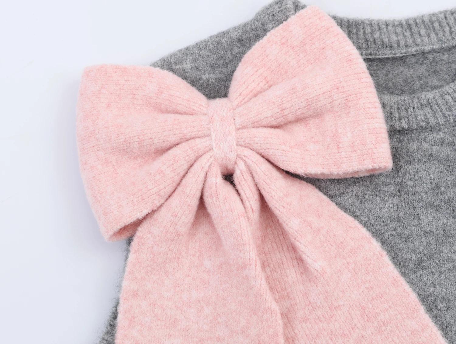 Sweter damski bez rękawów w stylu kamizelki, ozdobiony kokardą, dzianinowy, idealny na jesień, uroczy i młodzieżowy, do noszenia warstwowo.