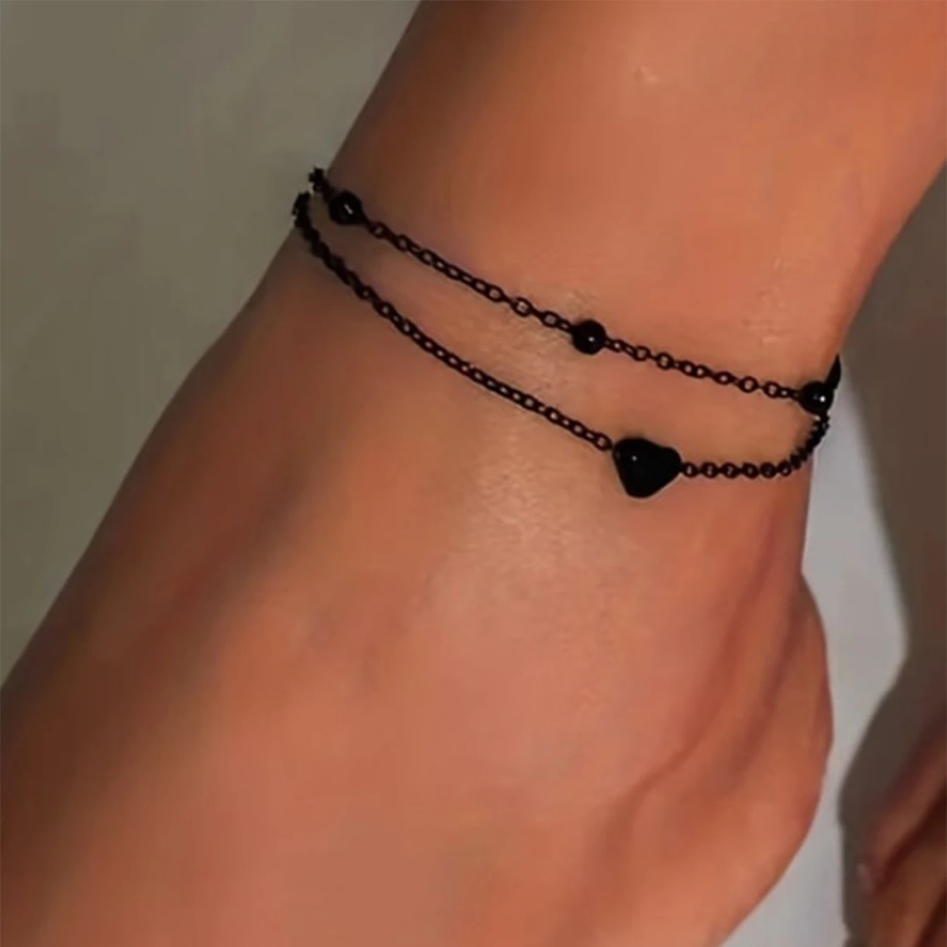 DGIDDK Stainless Steel Love Pendant Double-Layer Black Stacked Ankle Chain Women's Fashionable Premium Commuter Ankle Jewelry