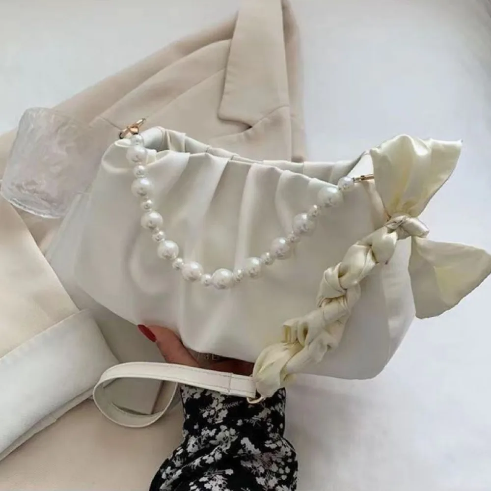 

Elegant Korean Cloud Shoulder Bag Luxury PU Leather Luxury Crossbody Bag Sweet Small Women's Handbags Girls