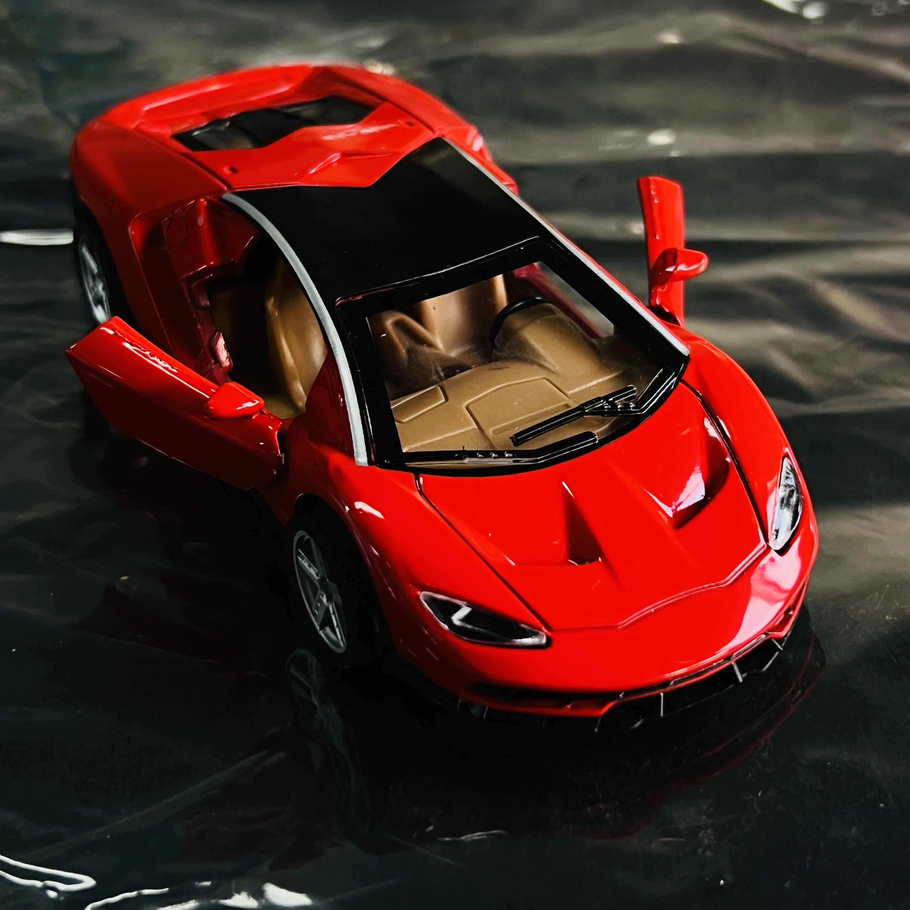 Alloy car model sports car Simulated alloy car model, children\'s metal rebound door opening toy, boy\'s car decoration gift
