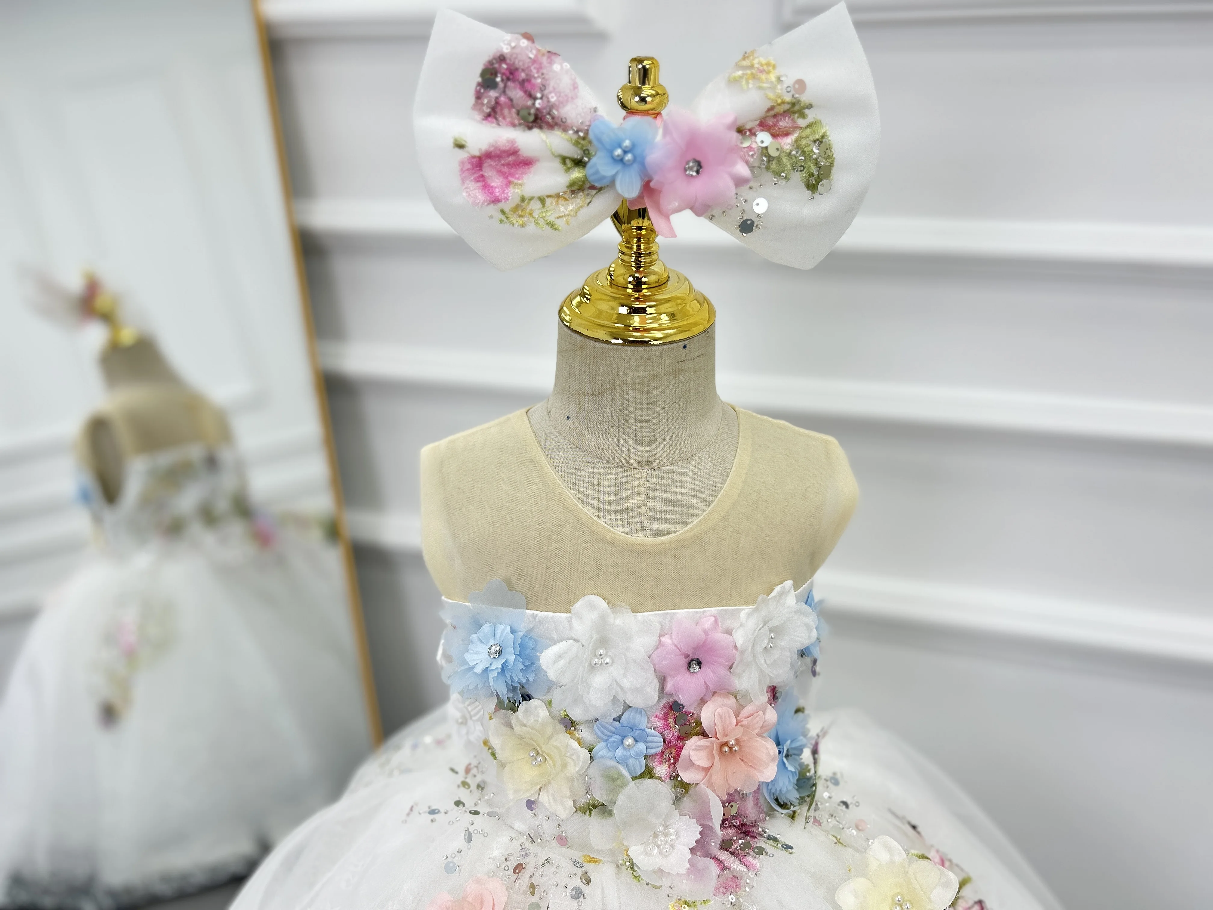 chinese dress ladies Pink Feather V-Back Flower Girl Gown – HER SHOP main image 0