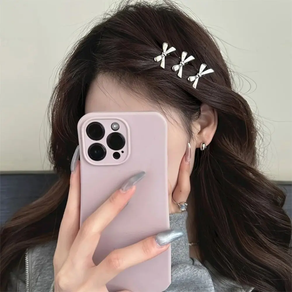 

4Pcs/set Fashion Metal Bow Golden Bow Hairpins Sweet Cool Personality Mini Side Clip Bow Hair Clip Casual Wear